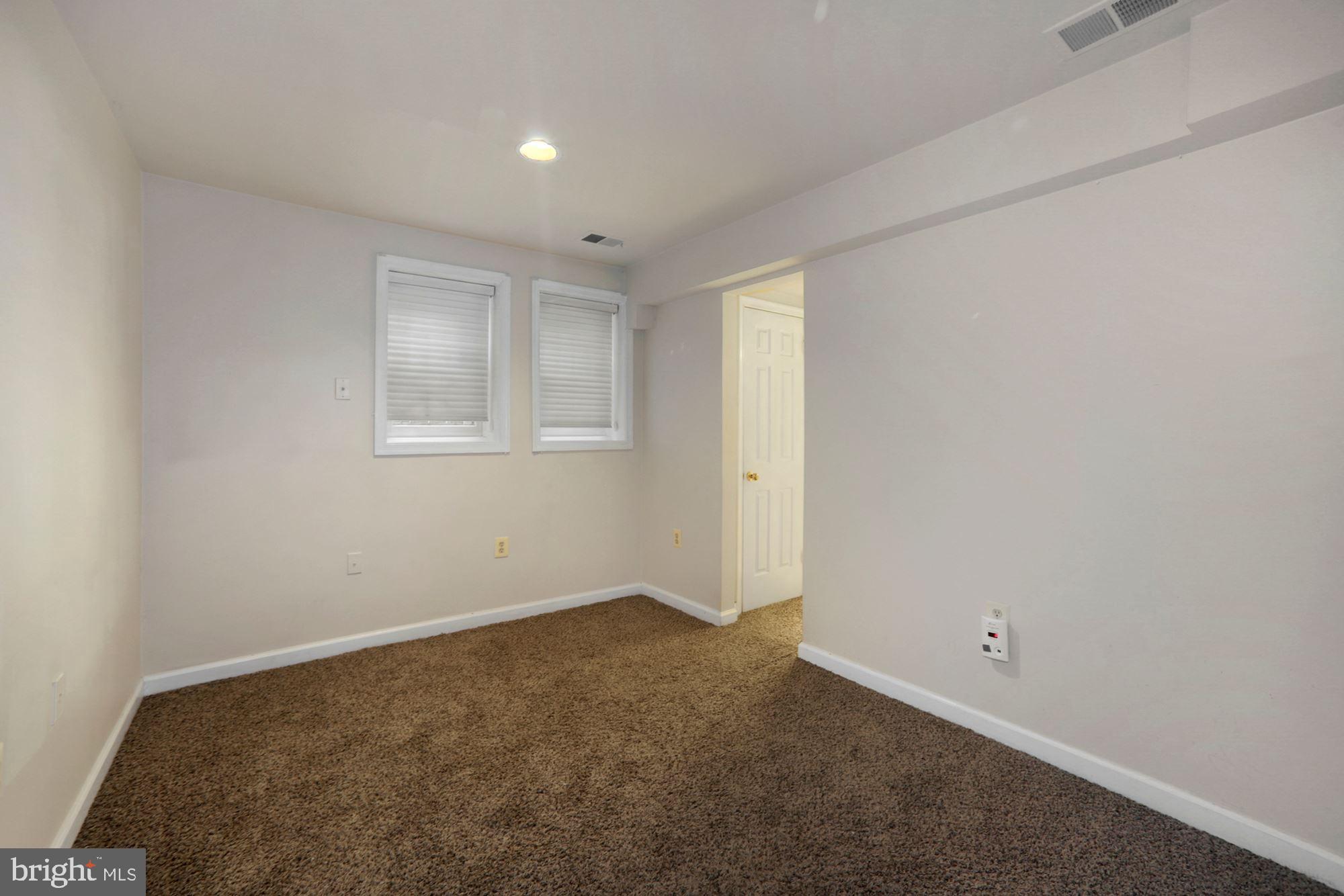 1715 Swann Street Northwest, Unit 2 Washington, DC 20009 - Photo 20 of 22