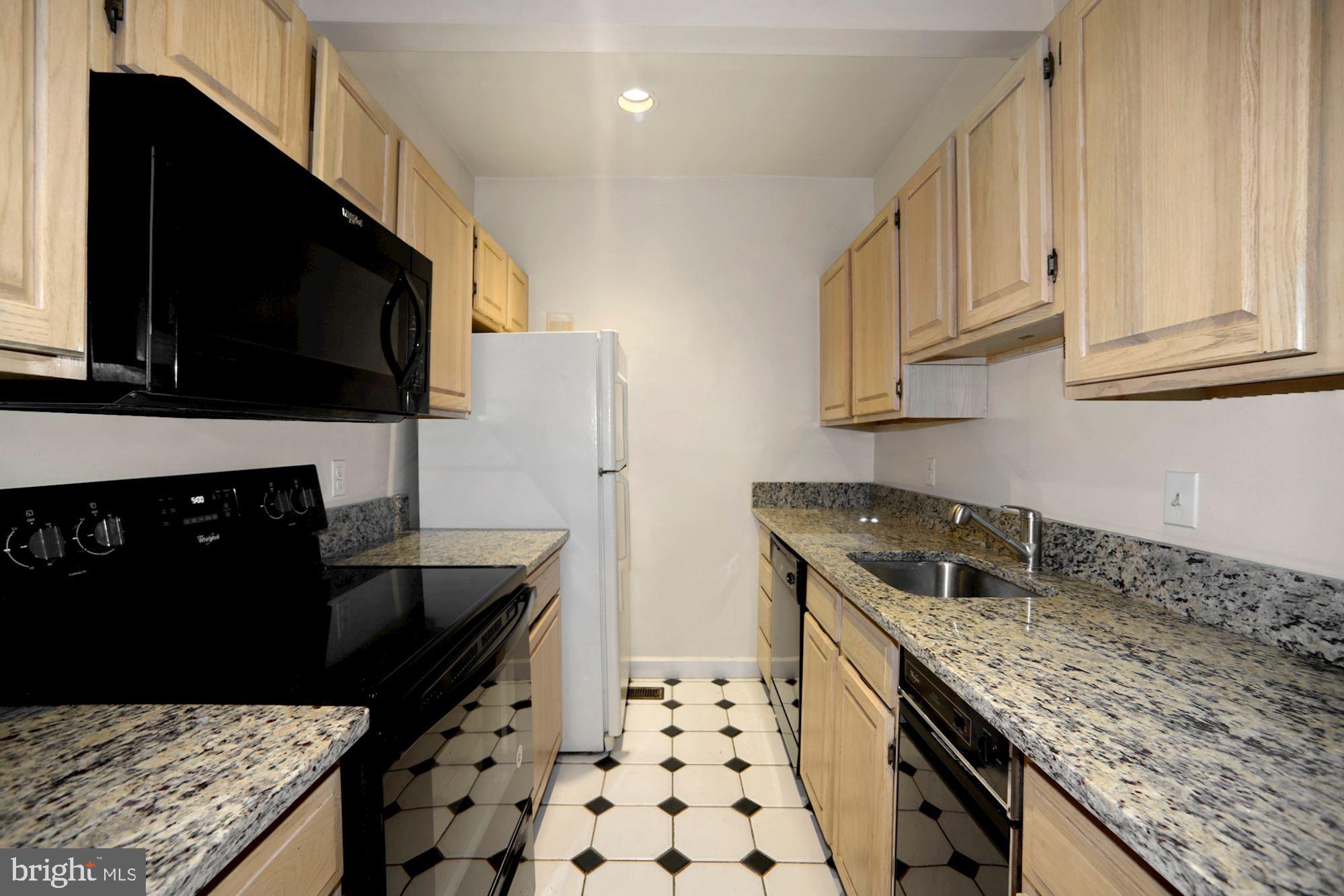 1715 Swann Street Northwest, Unit 2 Washington, DC 20009 - Photo 9 of 22