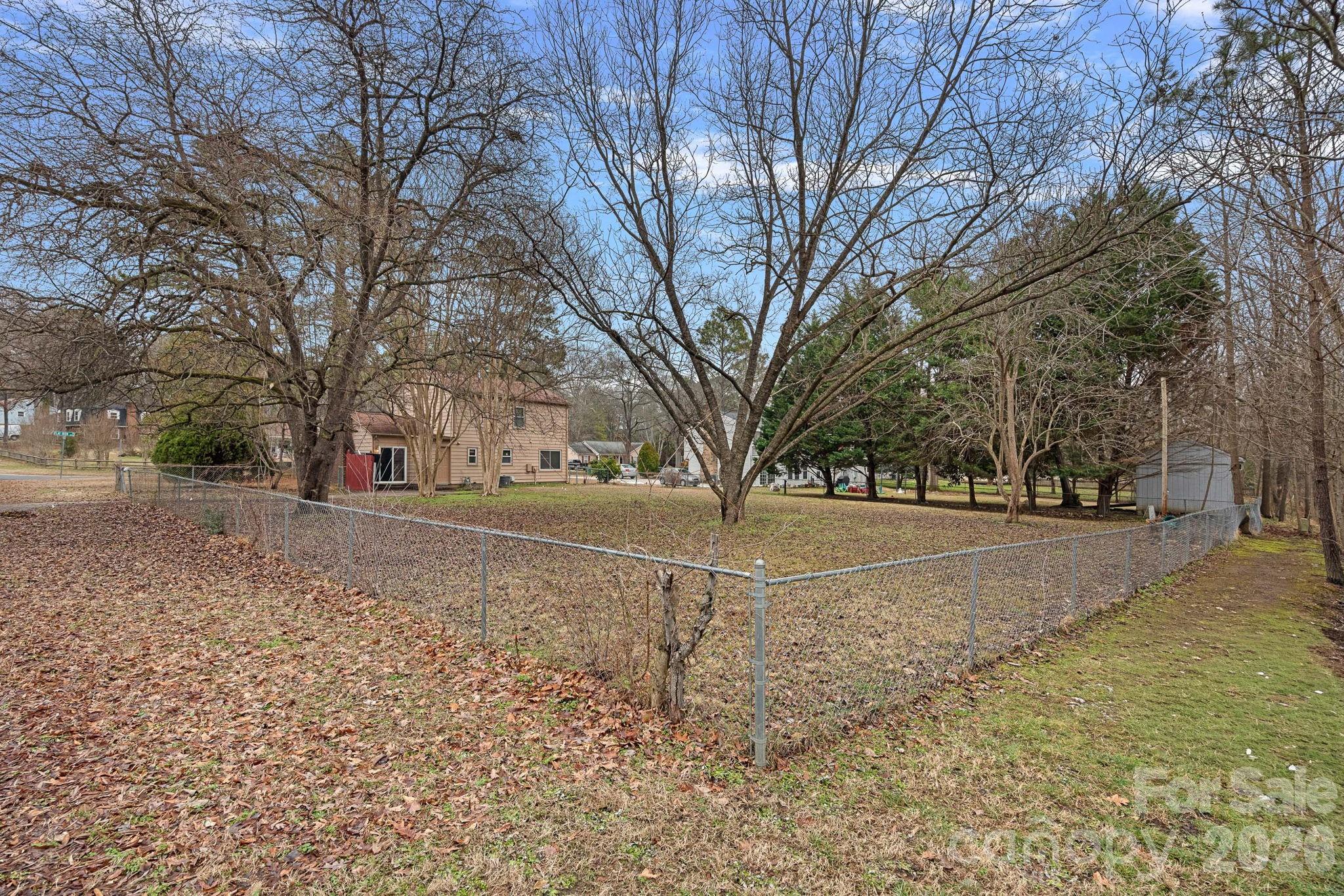 10941 Flat Iron Road Charlotte, NC 28226 - Photo 22 of 27