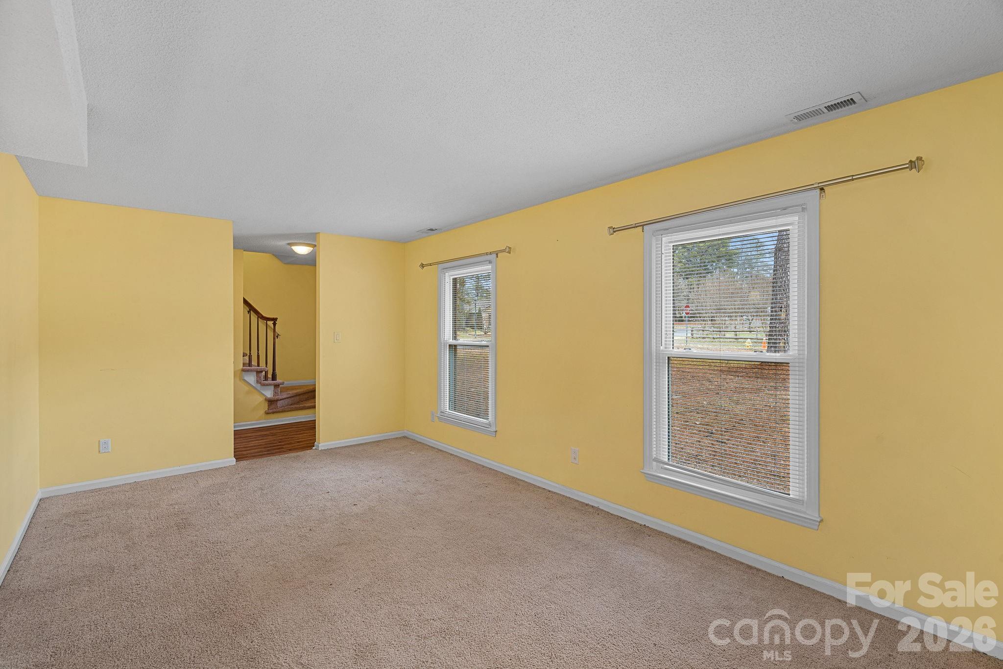 10941 Flat Iron Road Charlotte, NC 28226 - Photo 4 of 27