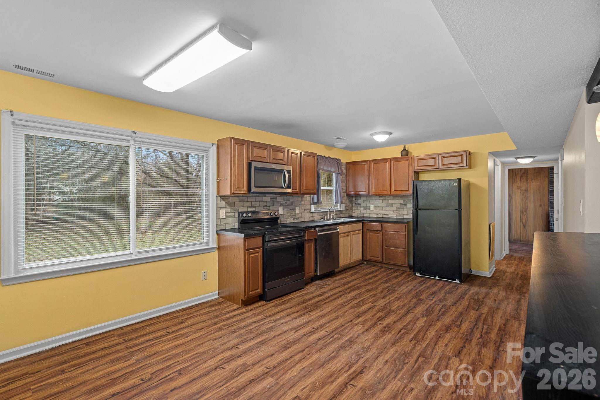 10941 Flat Iron Road Charlotte, NC 28226 - Photo 7 of 27