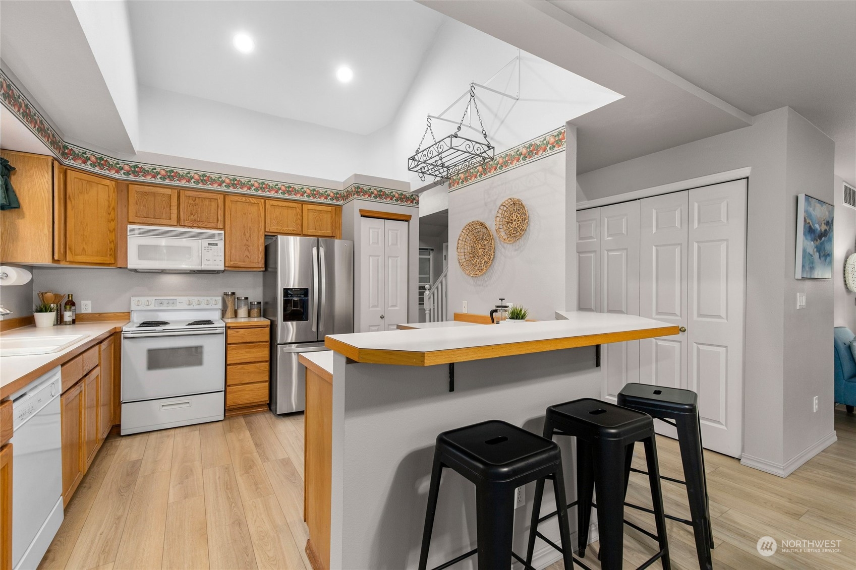 18728 20th Drive Southeast Bothell, WA 98012 - Photo 12 of 39