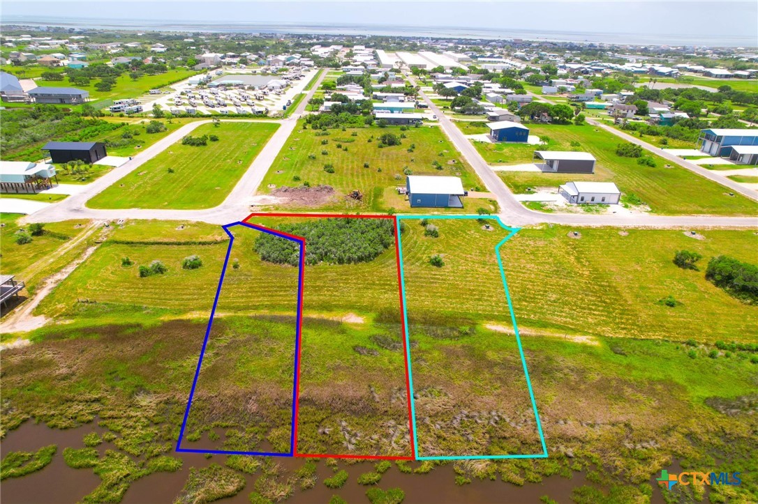 10 Boca Grande Loop Port O'Connor, TX 77982 - Photo 5 of 45 a view of a city