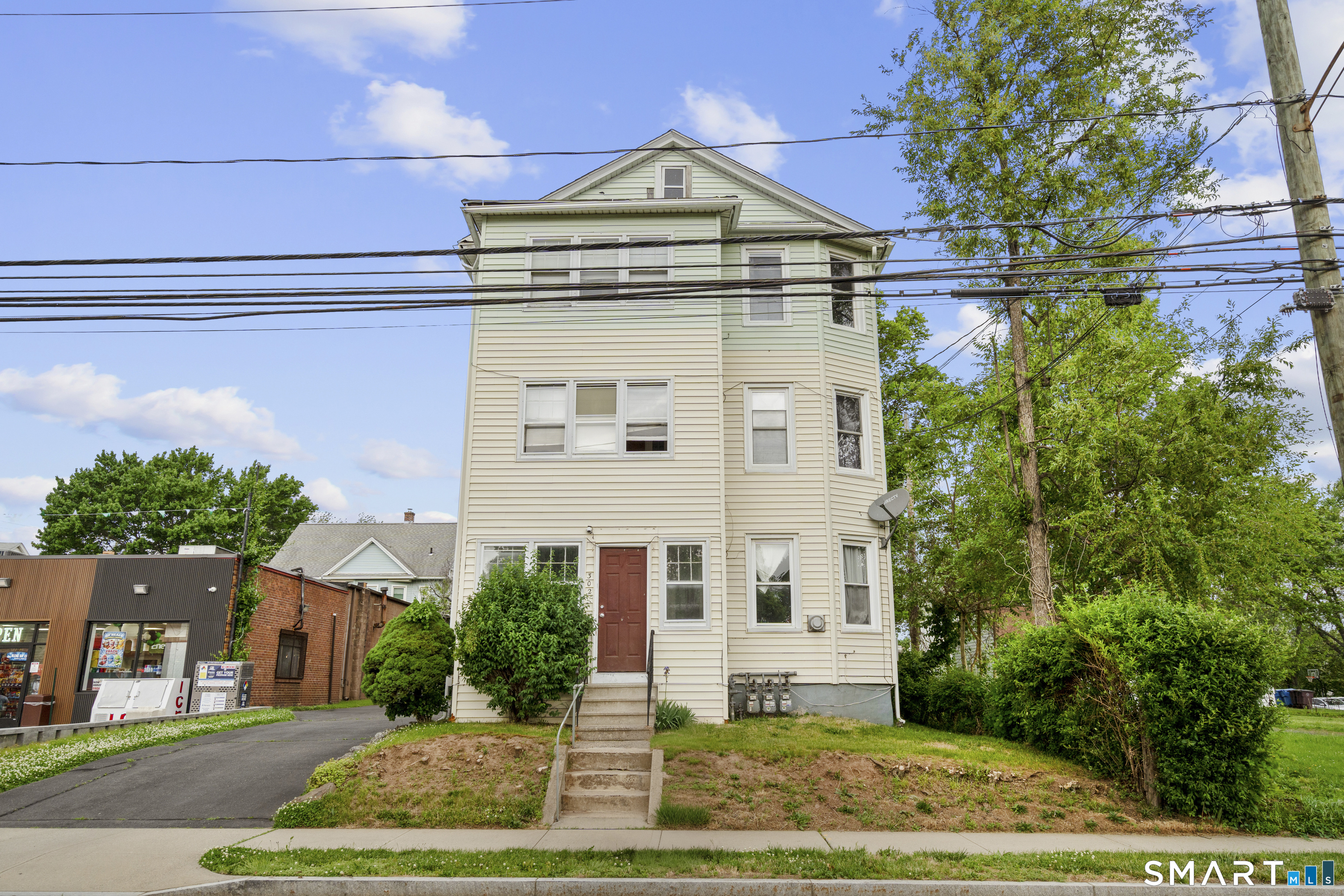 302 Allen Street New Britain, CT 06053 - Photo 1 of 40