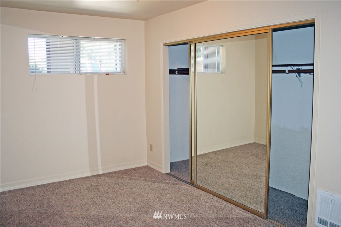70 Whispering Firs Road Port Angeles, WA 98363 - Photo 23 of 38 Gallery Image 23