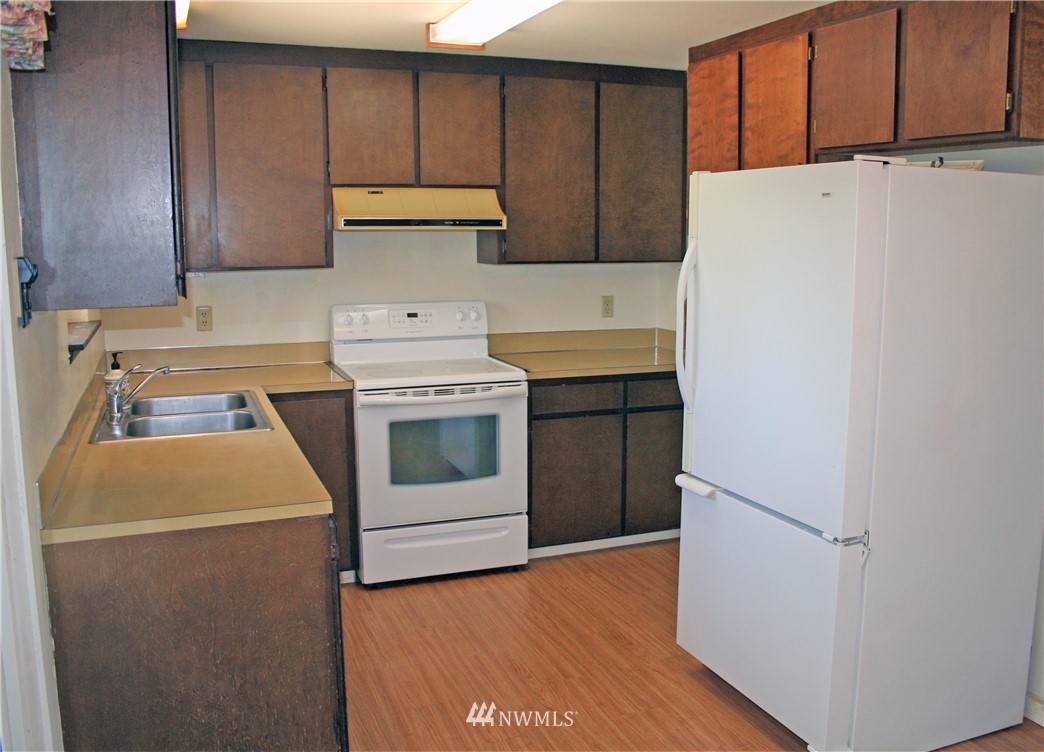 70 Whispering Firs Road Port Angeles, WA 98363 - Photo 10 of 38 Gallery Image 10