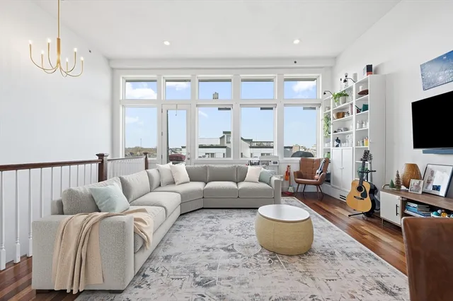 $875,000 | 552 Dorchester Avenue, Unit 552, Boston, MA 02127