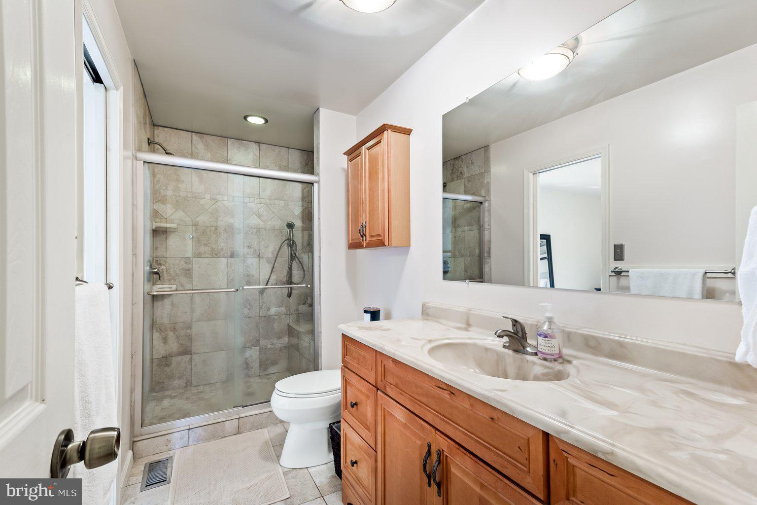 137 Silopanna Road Annapolis, MD 21403 - Photo 17 of 47