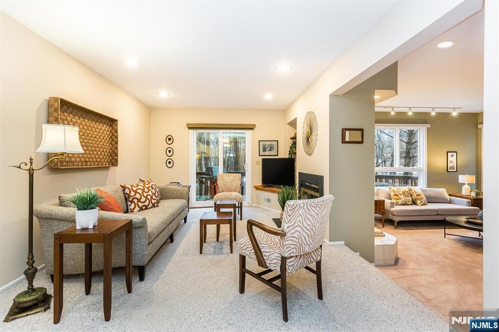 61 Mill Pond Road Woodland Park, NJ 07424 - Photo 14 of 38