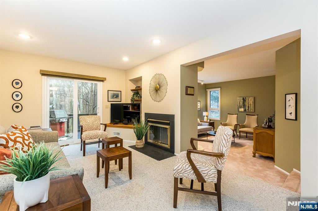 61 Mill Pond Road Woodland Park, NJ 07424 - Photo 15 of 38