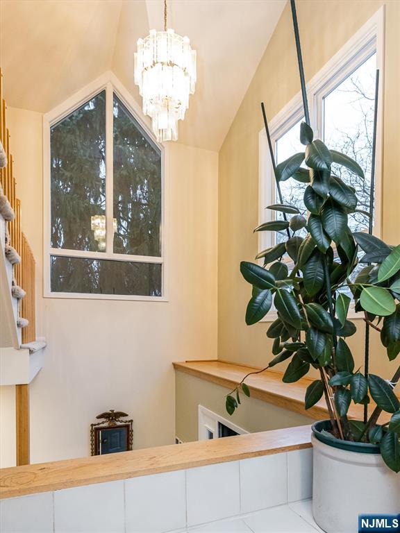 61 Mill Pond Road Woodland Park, NJ 07424 - Photo 9 of 38