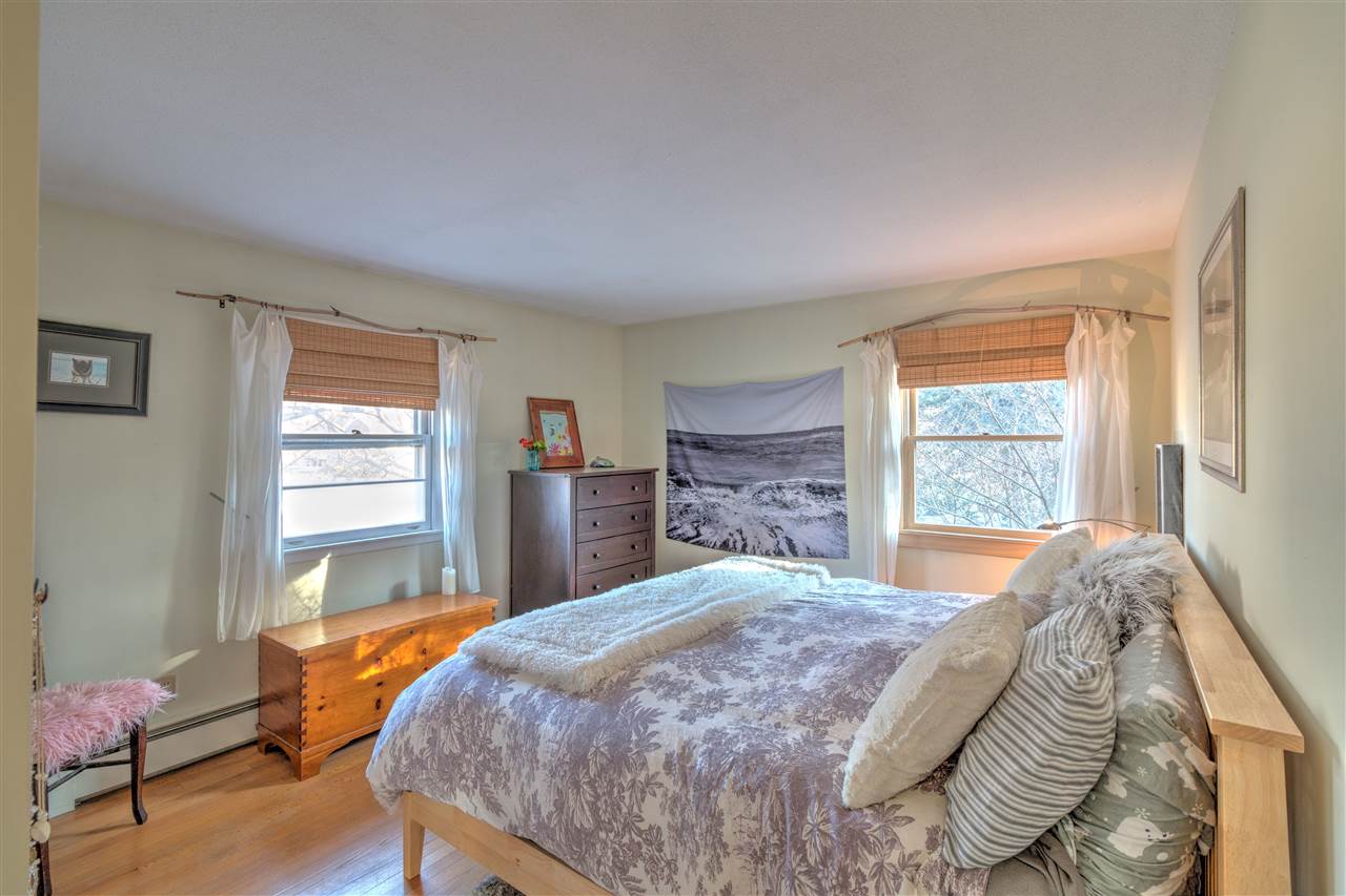 234 Birch Road Shelburne, VT 05482 - Photo 8 of 12 Gallery Image 8