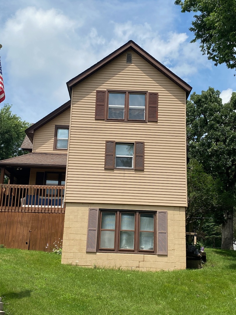 741 Elgin Street Cherry Valley, IL 61016 - Photo 3 of 14