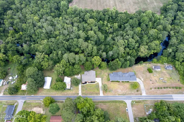 $339,000 | 233 Beaufort Road, Pollocksville, NC 28573