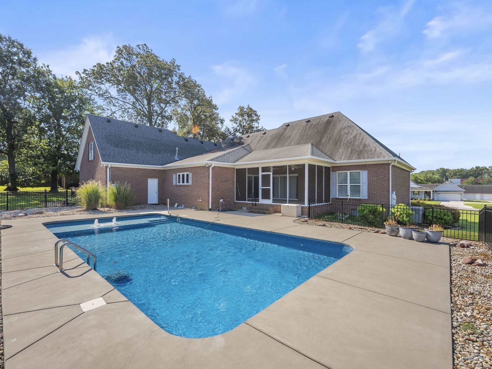 106 Rigney Road Manchester, TN 37355 - Photo 6 of 54