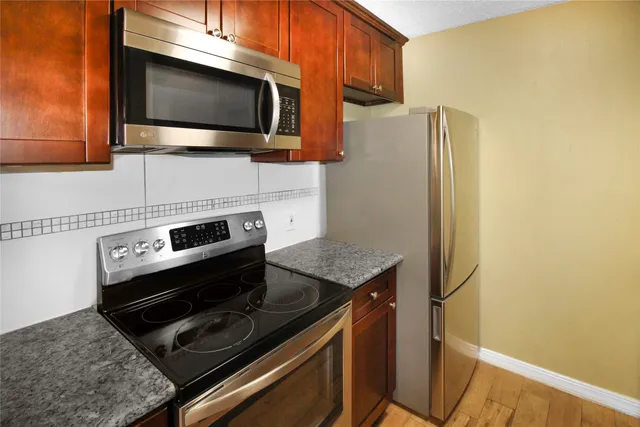 $1,250 | 2800 Jeanetta Street, Unit 605, Houston, TX 77063