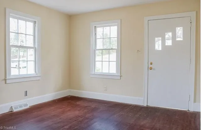 $1,095 | 2700 Patria Street, Winston-Salem, NC 27127