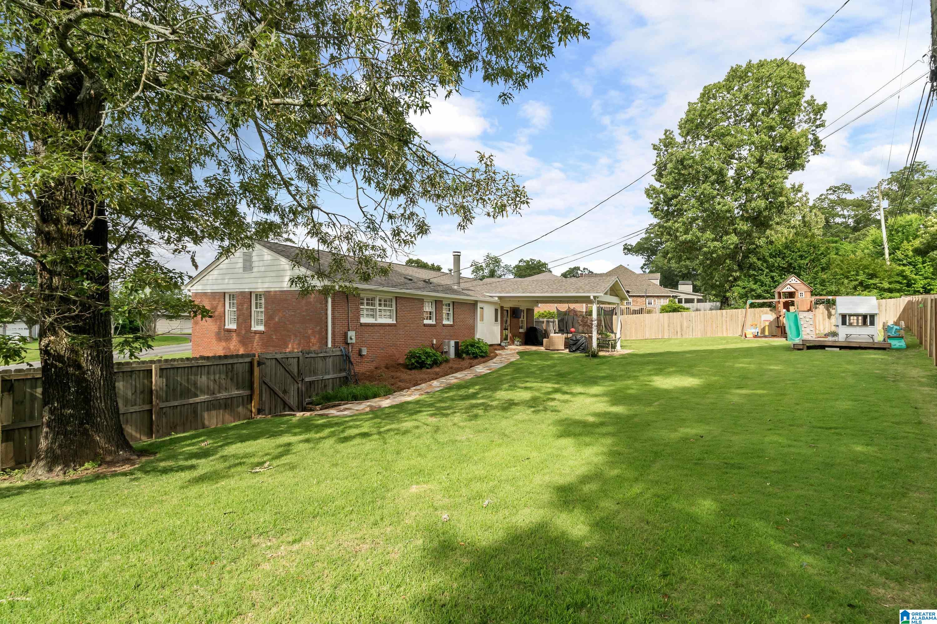 3125 Dolly Ridge Drive Birmingham, AL 35243 - Photo 35 of 52