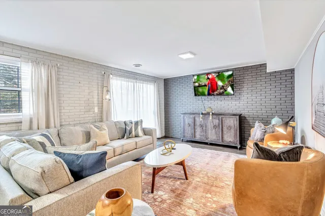 $5,950 | 2480 Powers Ferry Drive Southeast, Marietta, GA 30067