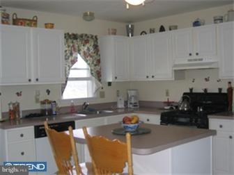7188 Pine Tree Road Hereford, PA 18056 - Photo 3 of 12 Gallery Image 3