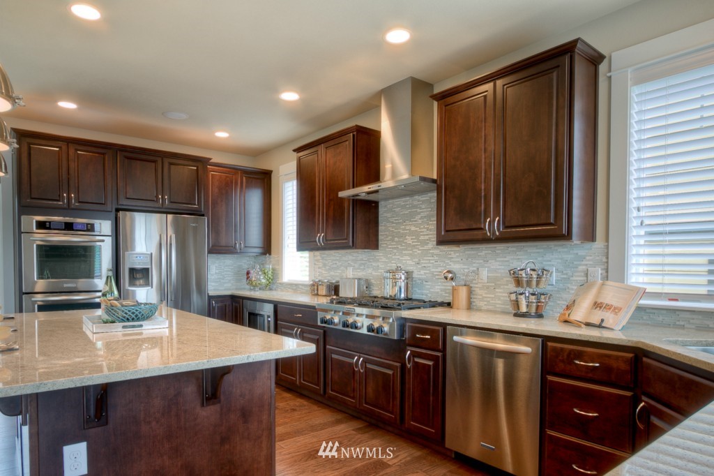 14519 98th Avenue Northeast Bothell, WA 98011 - Photo 2 of 23