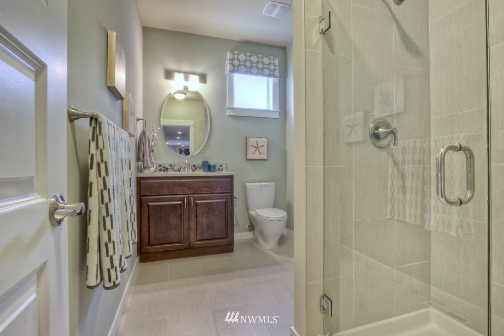 14519 98th Avenue Northeast Bothell, WA 98011 - Photo 12 of 23