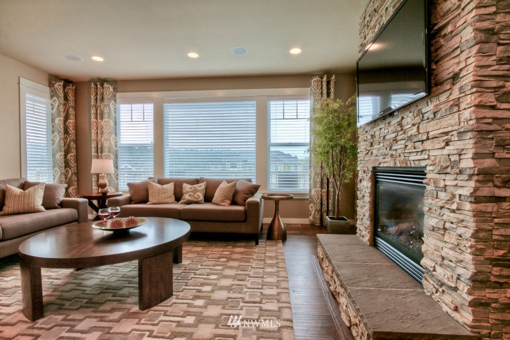 14519 98th Avenue Northeast Bothell, WA 98011 - Photo 6 of 23