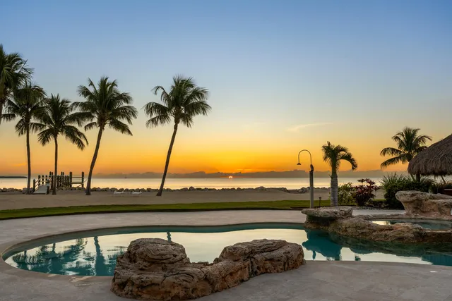 $27,800,000 | 89505 Old Highway, Tavernier, FL 33070