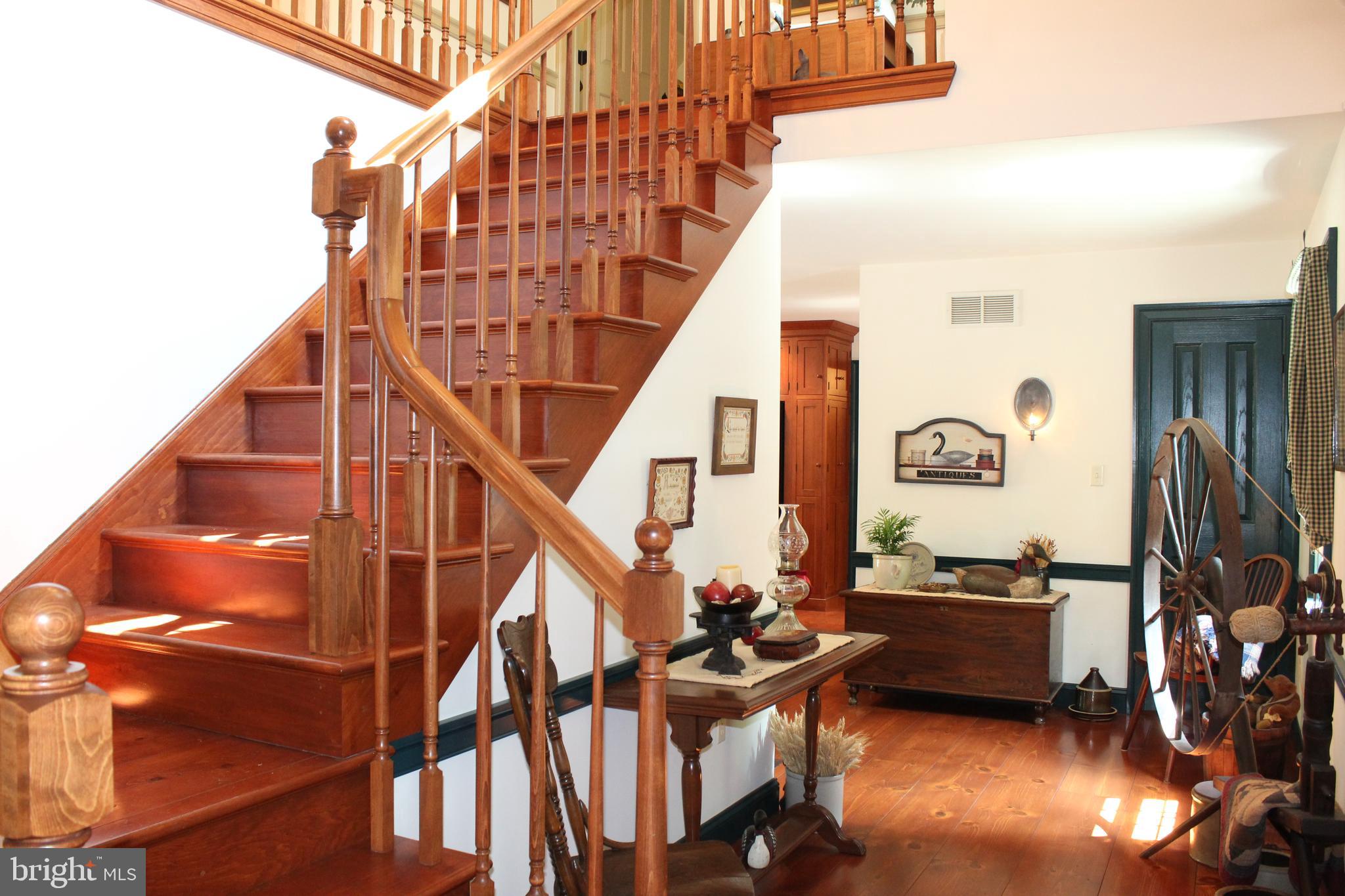 532 Gehman School Road Denver, PA 17517 - Photo 24 of 70 Foyer