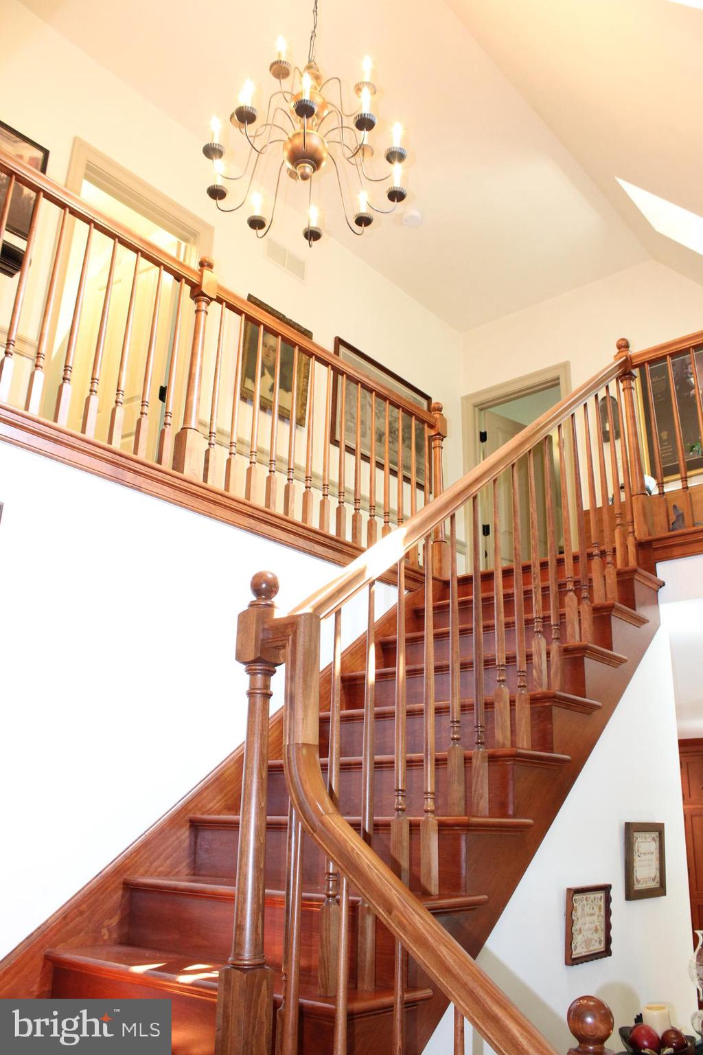 532 Gehman School Road Denver, PA 17517 - Photo 26 of 70 Stairway