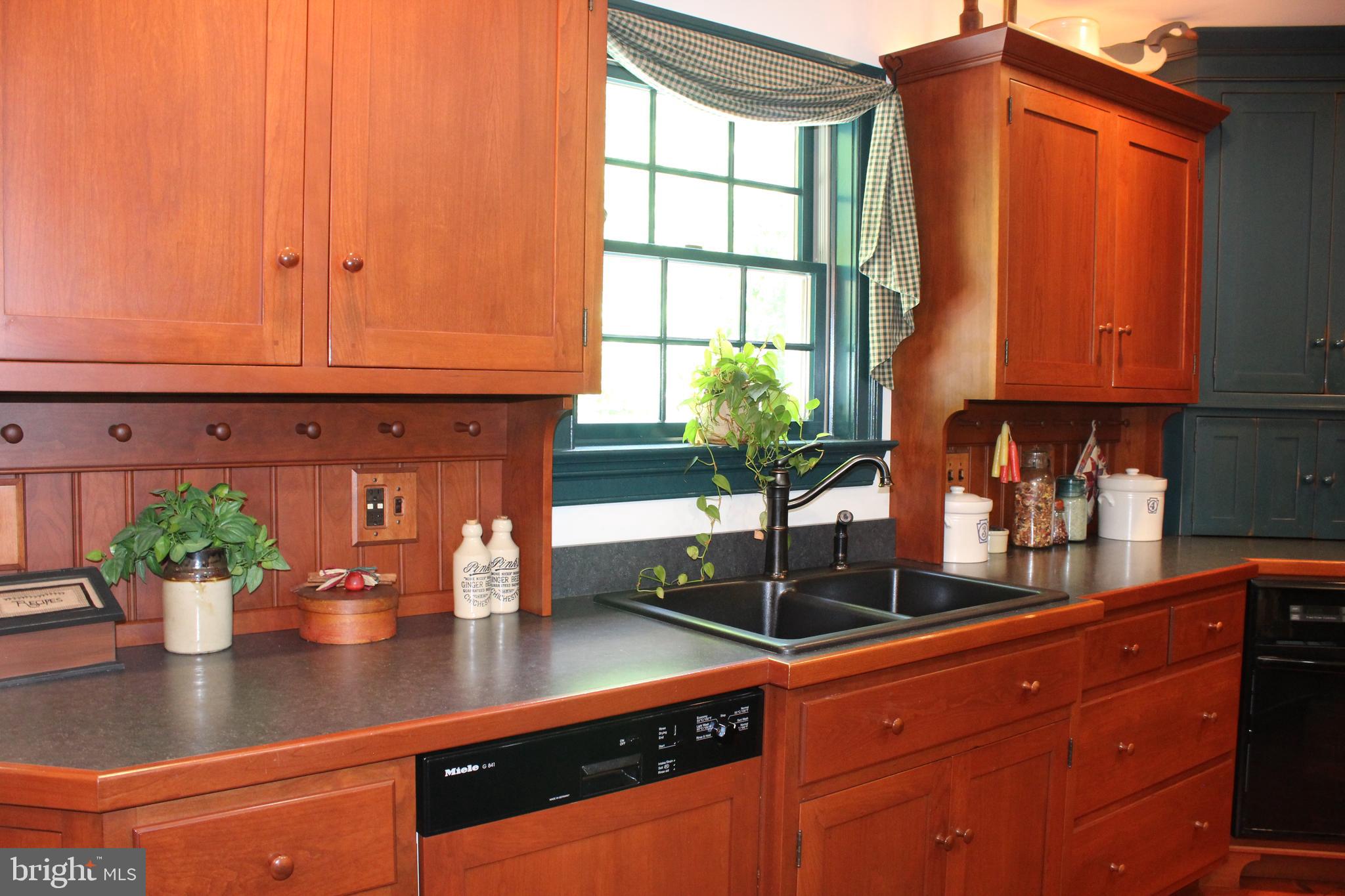 532 Gehman School Road Denver, PA 17517 - Photo 4 of 70 Kitchen