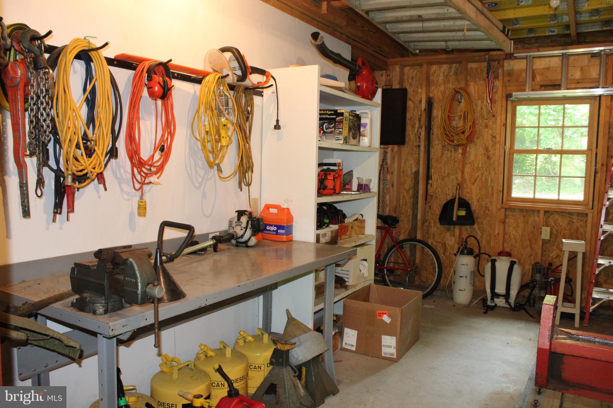 532 Gehman School Road Denver, PA 17517 - Photo 42 of 70 Garage