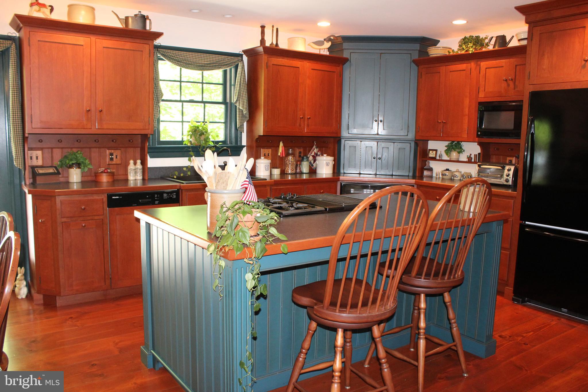 532 Gehman School Road Denver, PA 17517 - Photo 6 of 70 Kitchen