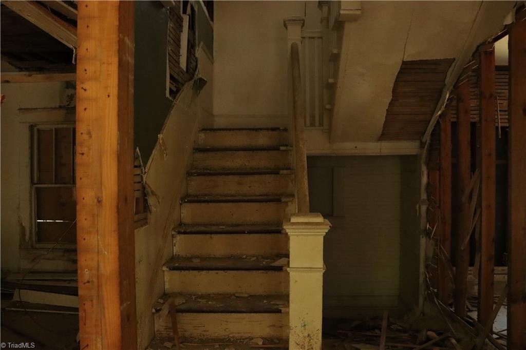 1433 Larkin Street High Point, NC 27262 - Photo 12 of 33