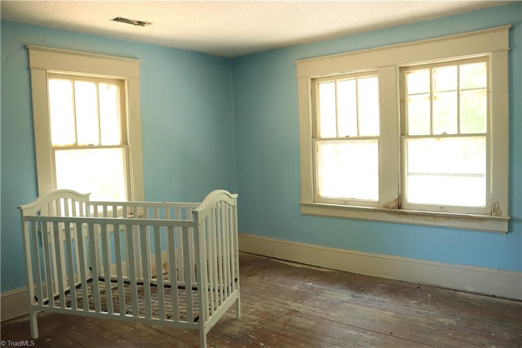 1433 Larkin Street High Point, NC 27262 - Photo 14 of 33