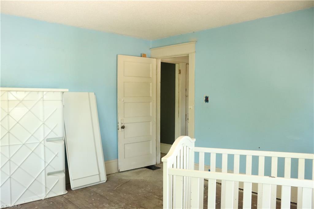 1433 Larkin Street High Point, NC 27262 - Photo 15 of 33