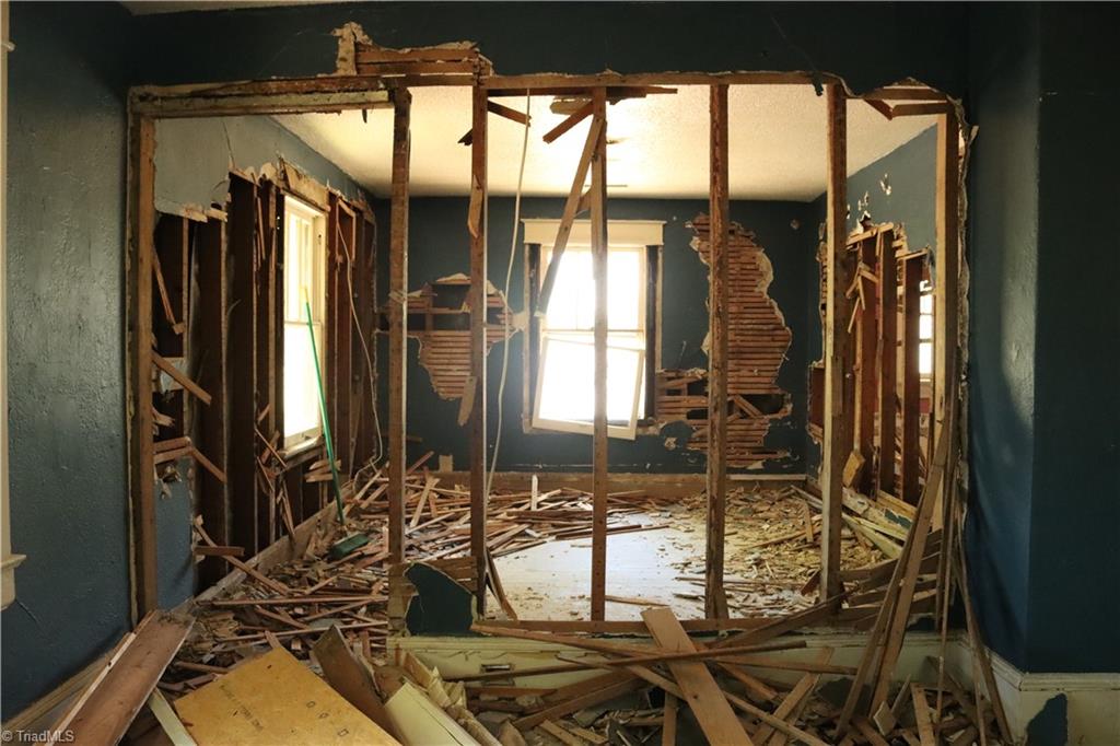 1433 Larkin Street High Point, NC 27262 - Photo 20 of 33