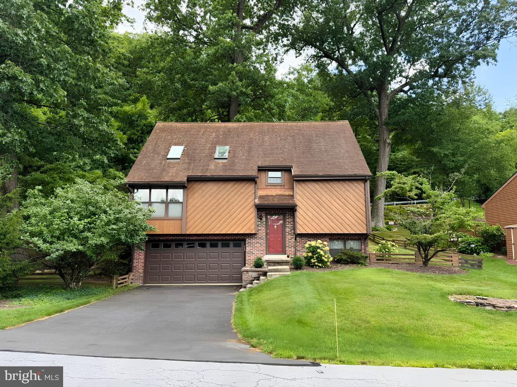 216 Wexham Drive Reading, PA 19607 - Photo 1 of 1 Gallery Image 1