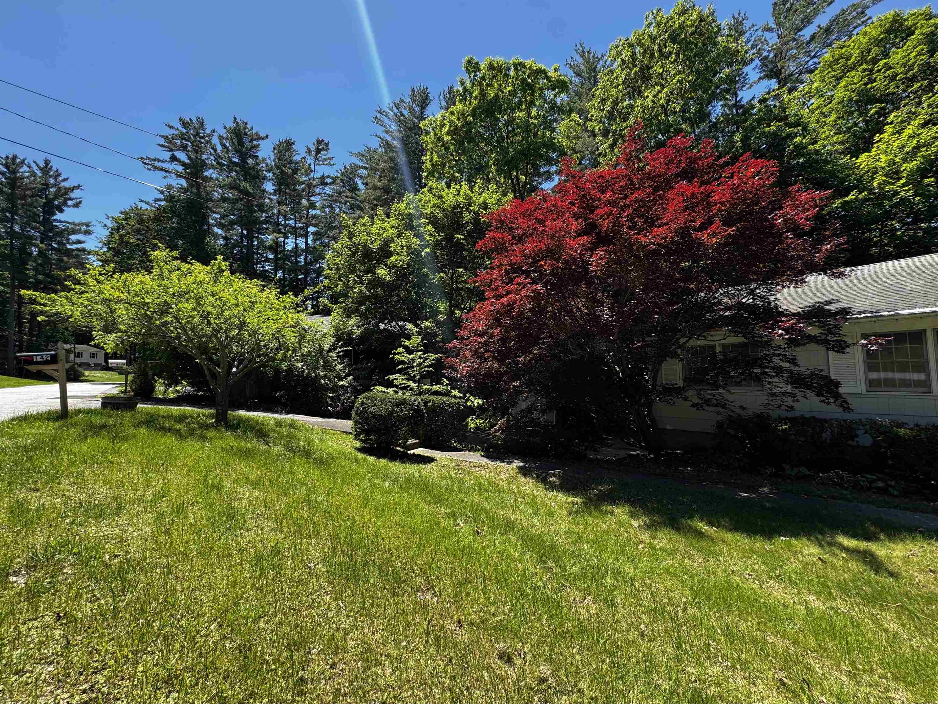 142 Pine Circle Bennington, VT 05201 - Photo 4 of 55