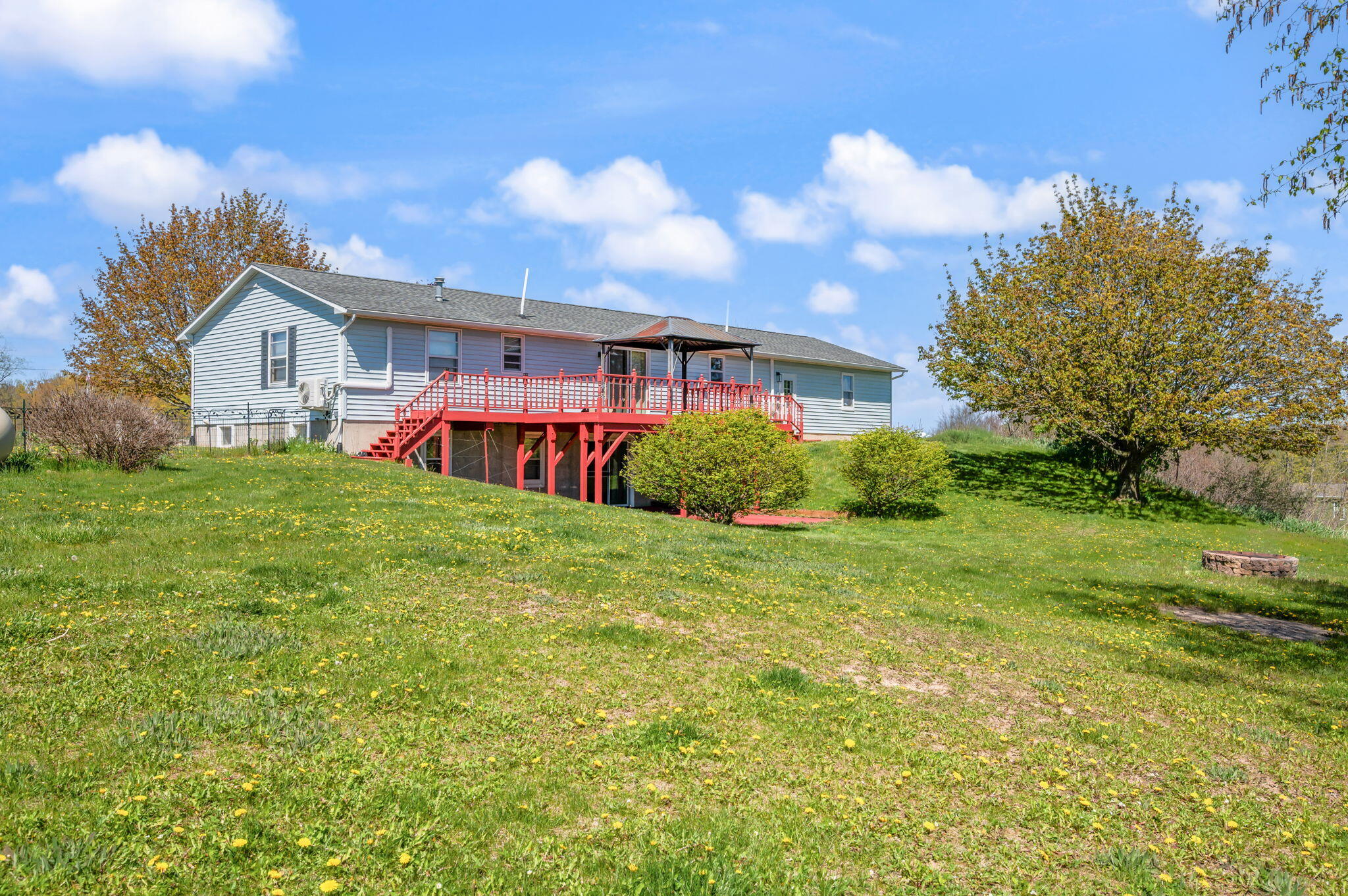 14335 21 Mile Road Big Rapids, MI 49307 - Photo 3 of 61 38-web-or-mls-14335-21MileRd-BR-38