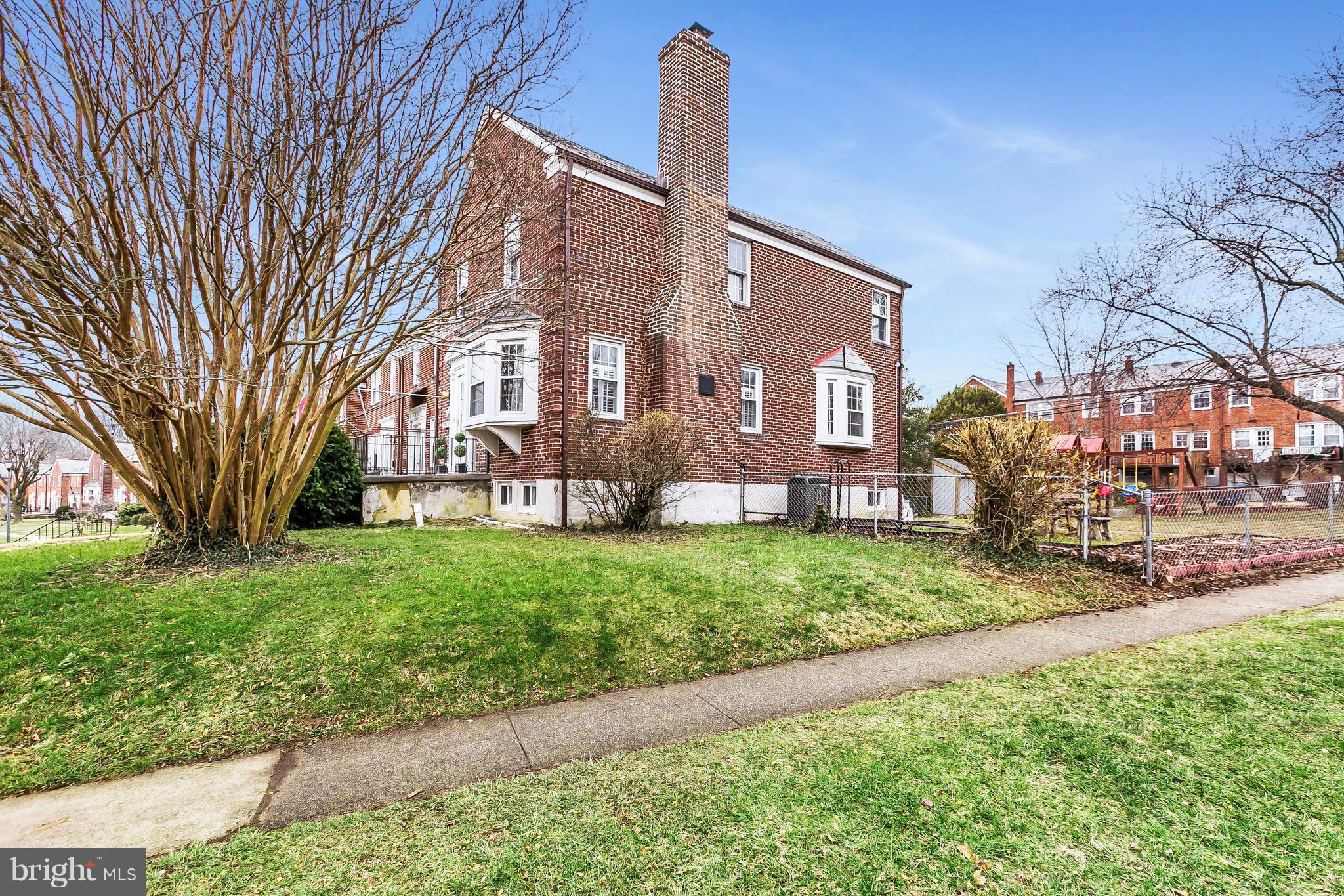 362 Greenlow Road Baltimore, MD 21228 - Photo 3 of 30 a front view of a house with garden