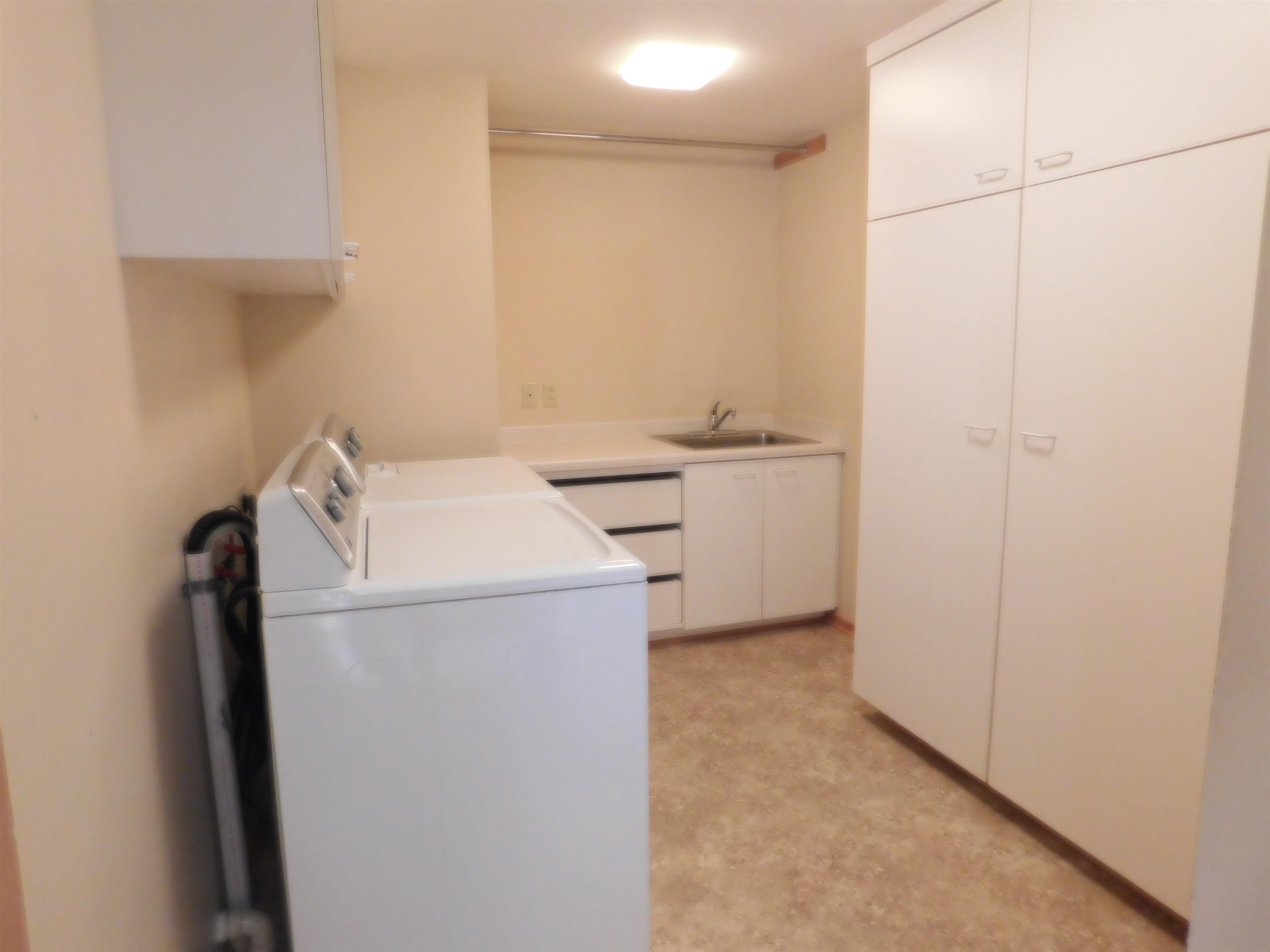 555 North Washington Street Spring Green, WI 53588 - Photo 31 of 52