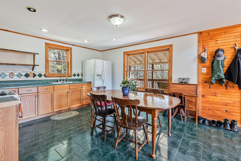 481 Stevens Road Unity, ME 04988 - Photo 12 of 58 26_BP5A0070_DxO_mls