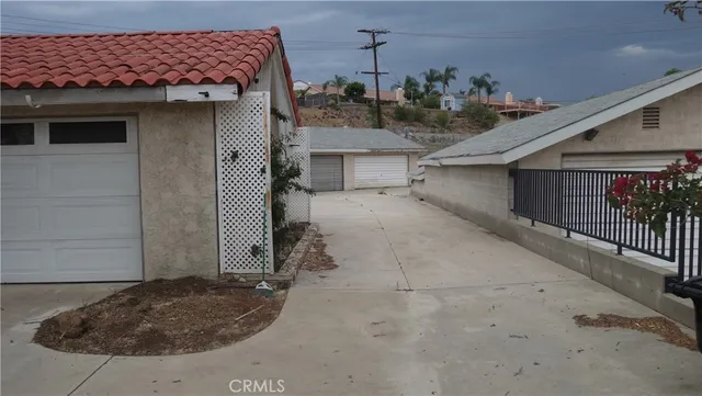 $3,500 | 7163 Sebastian Avenue, Jurupa Valley, CA 92509