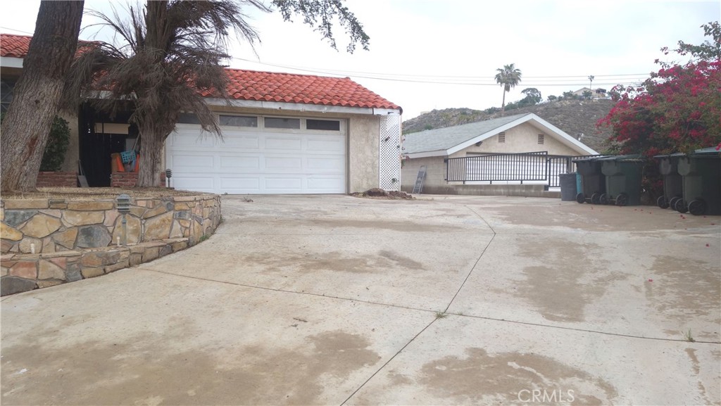 7163 Sebastian Avenue Jurupa Valley, CA 92509 - Photo 4 of 20