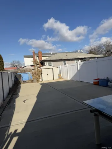 a view of a terrace with sky view