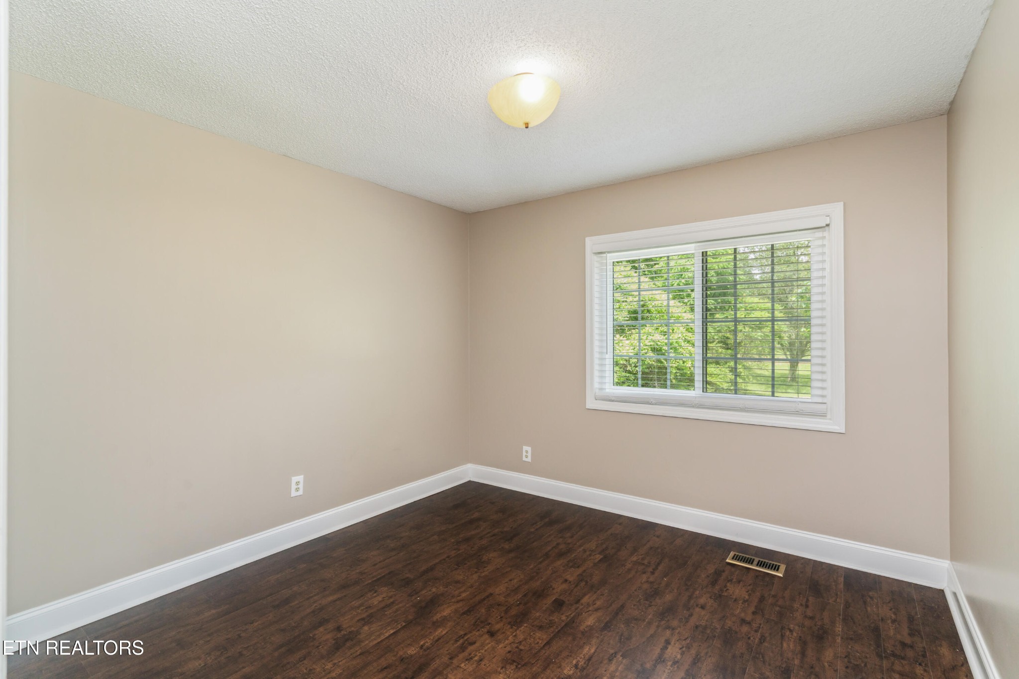 3781 Sugar Grove Valley Road Harriman, TN 37748 - Photo 33 of 45 Gallery Image 33