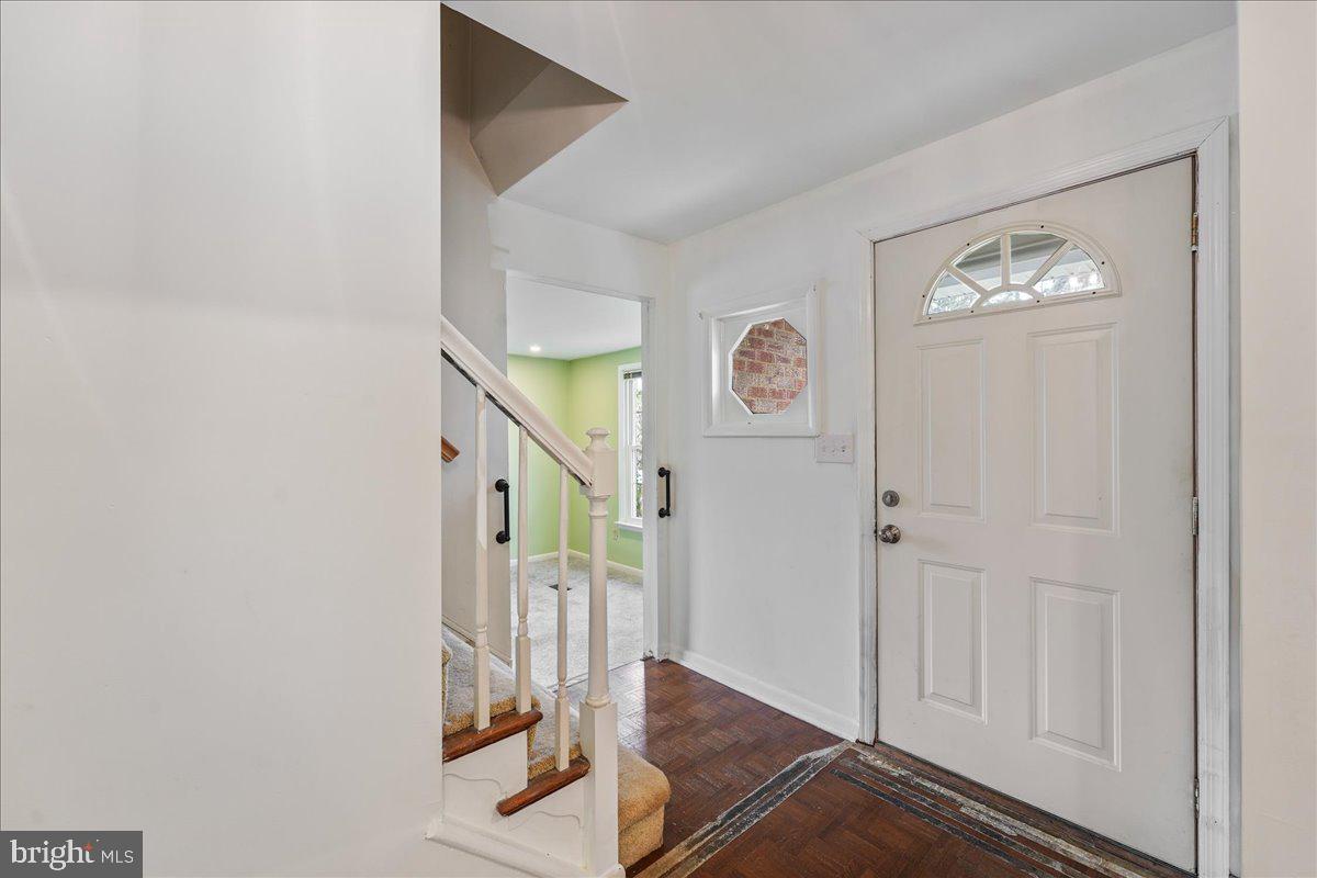 38 Weathervane Road Aston, PA 19014 - Photo 5 of 34 Gallery Image 5