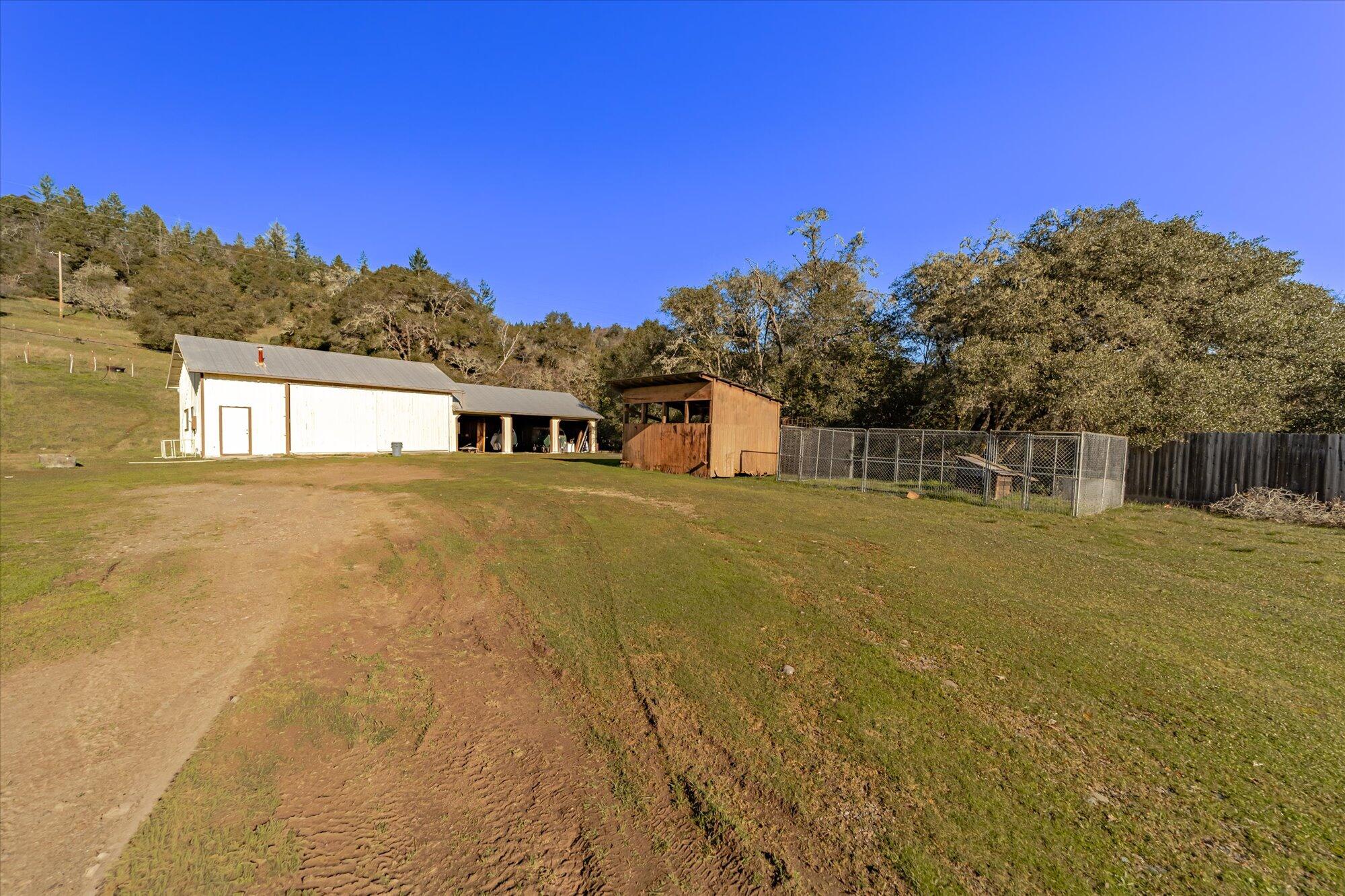 9198 Fort Seward Road Blocksburg, CA 95514 - Photo 32 of 62