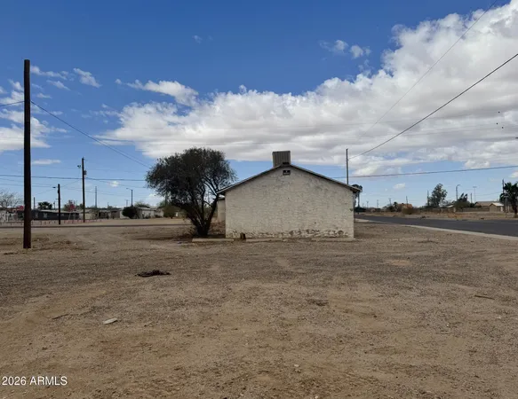 $29,997 | 327 West Martin Luther King Jr Street, Eloy, AZ 85131